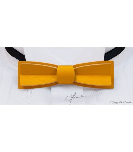 Bow tie in wood, Stretto in yellow tinted Maple - MELISSAMBRE