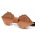 Bow tie in wood, Leaf in Plane tree