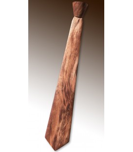 Necktie in wood, Etimoe