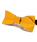 Bow tie in wood, Asymmetric in yellow tinted Maple