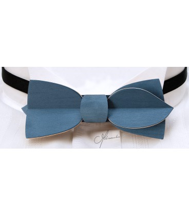 Bow tie in wood, Asymmetric in blue jean's tinted Maple - MELISSAMBRE