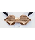 Bow tie in wood, Card model in Zebrano