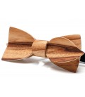 Bow tie in wood, Asymmetric in Dogwood
