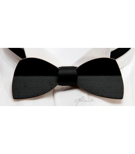Bow tie in wood, Half-moon in black tinted Maple - MELISSAMBRE